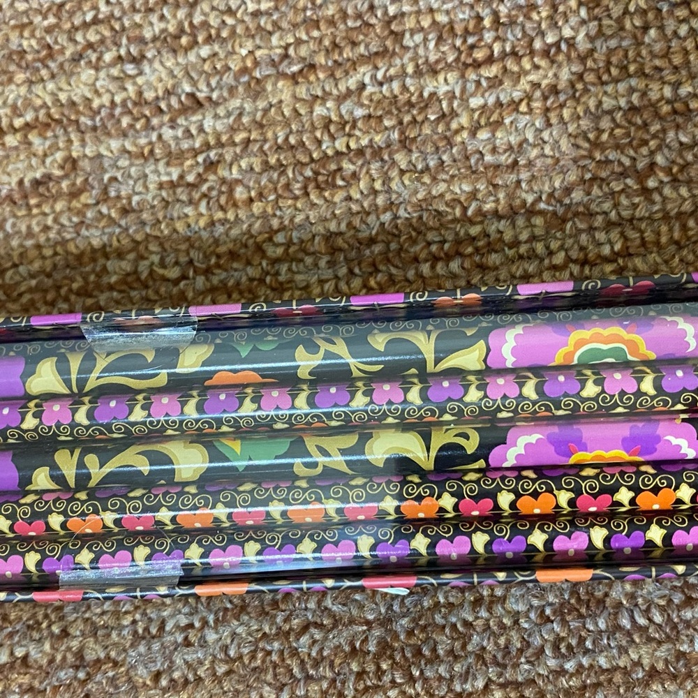 Vera Bradley Pencils and Pencil Sharpener. New in Box. - Picture 2 of 11